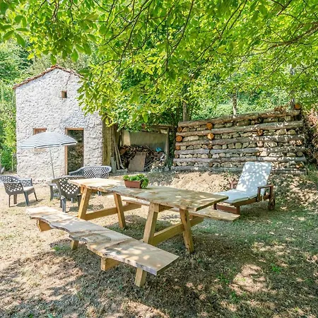 Stunning Home In Longoio With Kitchen Monti di Villa Exterior photo