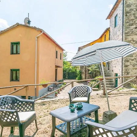 Stunning Home In Longoio With Kitchen Monti di Villa Exterior photo