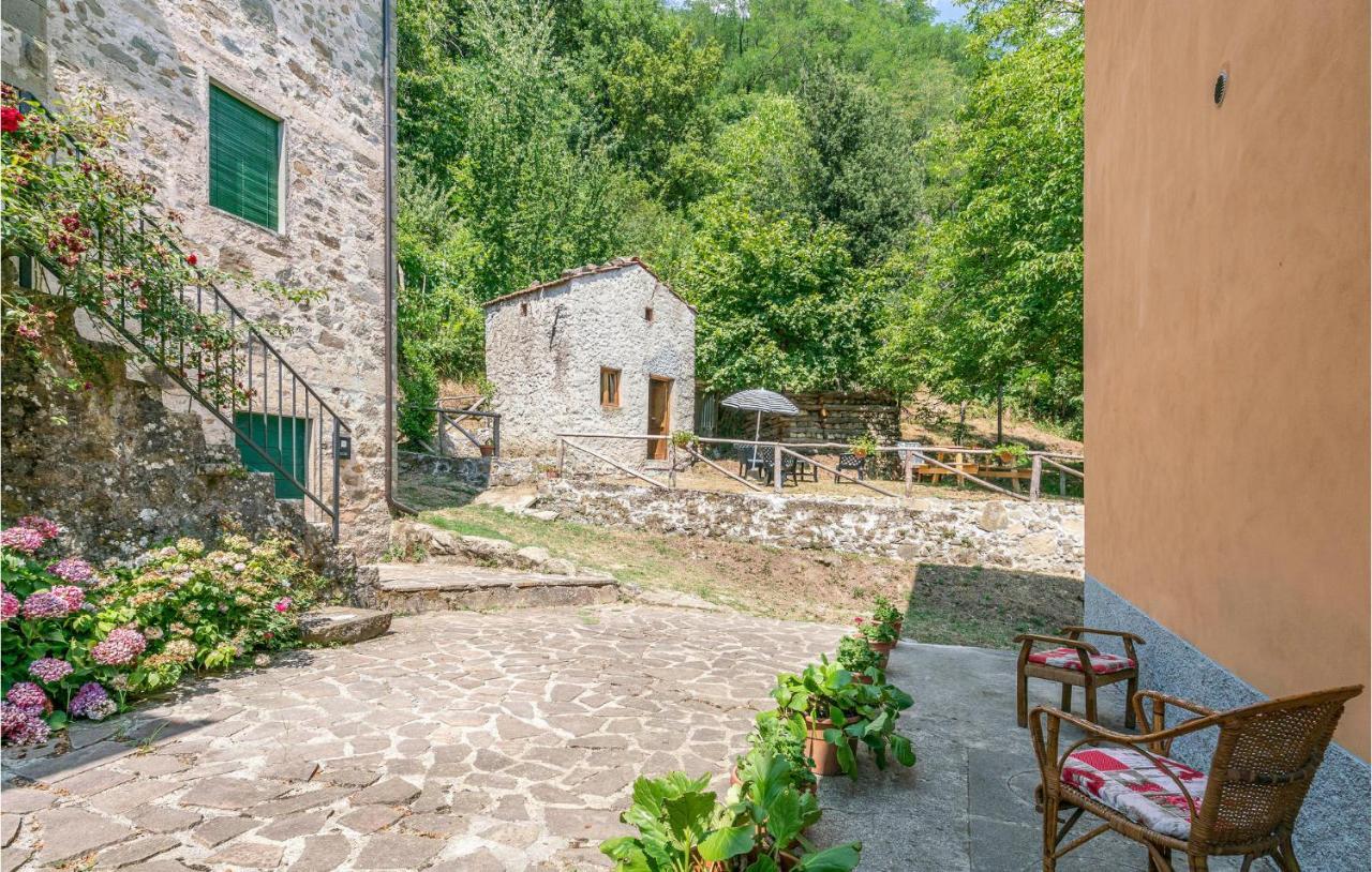 Holiday home Stunning In Longoio With Kitchen Monti di Villa